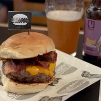 Warriors Burgers N’ Fries – Hamburgueria itinerante!