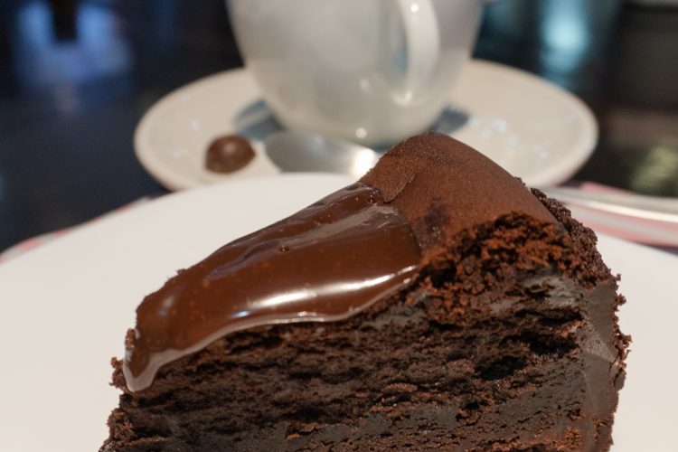 ANUSHA CHOCOLATES – O melhor brigadeiro e muito chocolate!