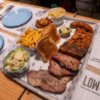 LOW BBQ – Carnes defumadas no estilo churrasco americano!